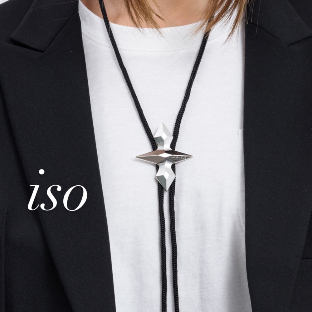 ISO Hyein Seo Pin Badge Bolo Tie Necklace or Beret